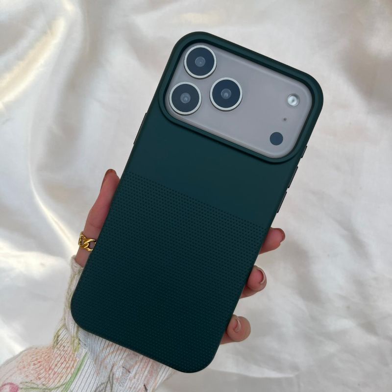 Silicon 17 pro max