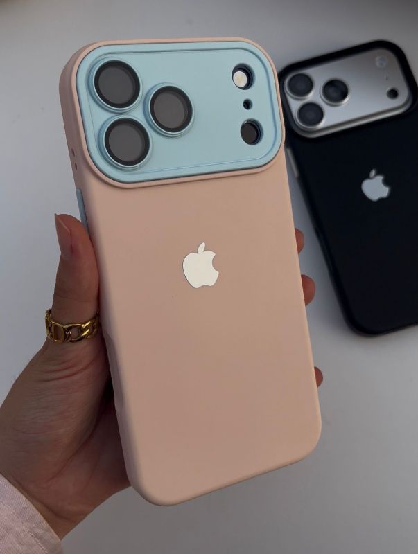 Silicon with removable lens